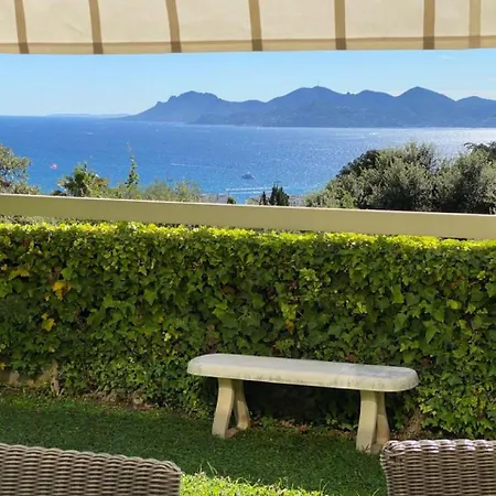 - Le Saint Georges Avec Superbe Jardin Et Vue Panoramique Apartment *