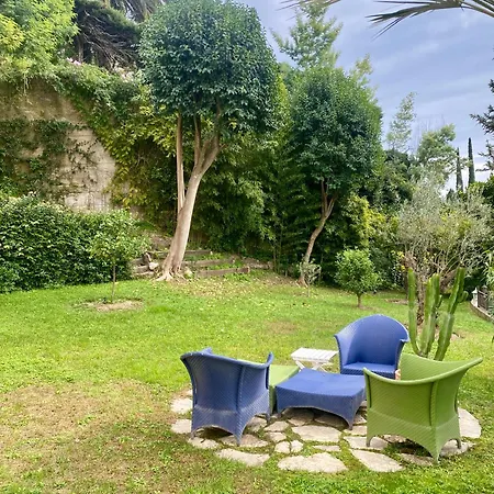 - Le Saint Georges Avec Superbe Jardin Et Vue Panoramique Apartment *