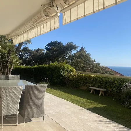 - Le Saint Georges Avec Superbe Jardin Et Vue Panoramique Apartment