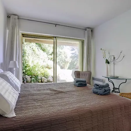 Le St Georges Californie, Appartement-villa Avec Grand Jardin Et Vue Cannes